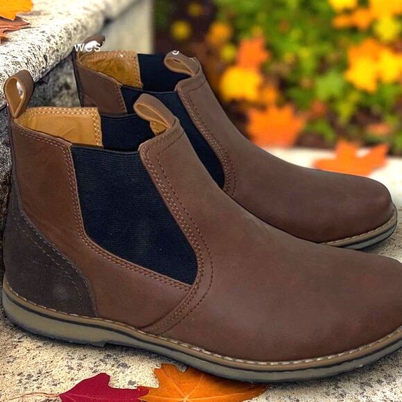 NWOT Men's 9 IZOD Lucas Formal Office Dress Brown Leather Chelsea Boots 1413016 - Picture 1 of 16